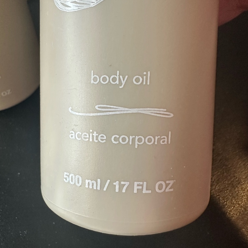 JAFRA coconut Body Oil ACEITE CORPORAL 17 oz new 2 bottles - Picture 3 of 3
